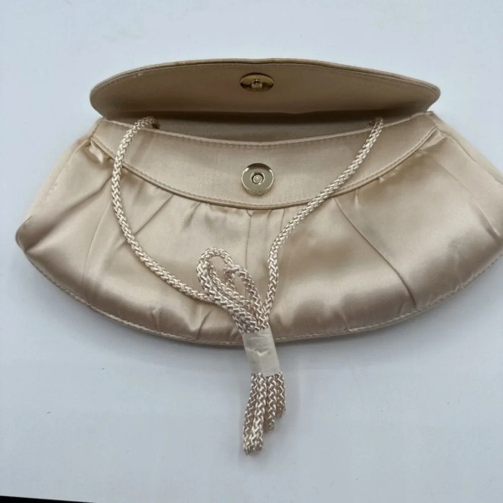 La‎ Regale Champagne Satin Evening Clutch Shoulder Bag Wedding Formal 25-03